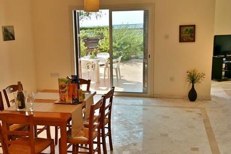 Larnaka Beach House 3 ภายนอก รูปภาพ