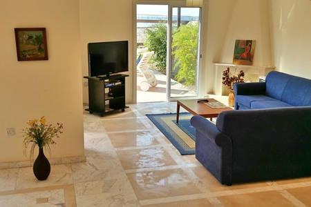 Larnaka Beach House 3 ภายนอก รูปภาพ