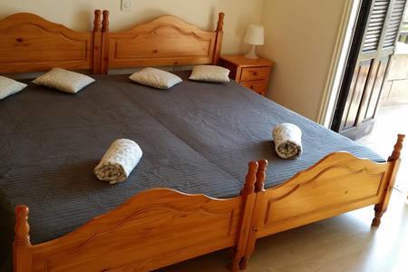 Larnaka Beach House 3 ภายนอก รูปภาพ
