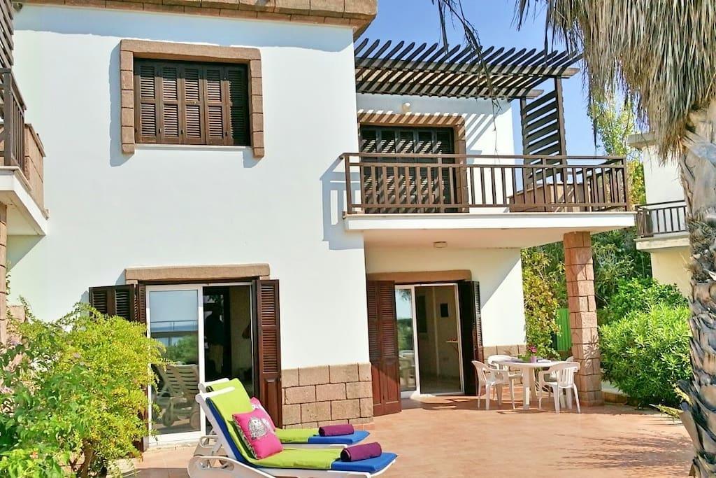 Larnaka Beach House 3 ภายนอก รูปภาพ