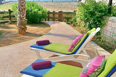 Larnaka Beach House 3 ภายนอก รูปภาพ